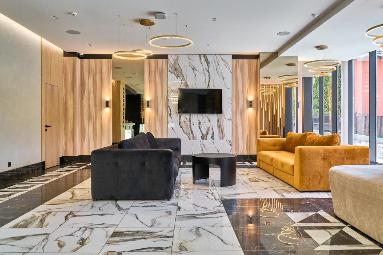 Fomich Residence บูโคเวล ภายนอก รูปภาพ